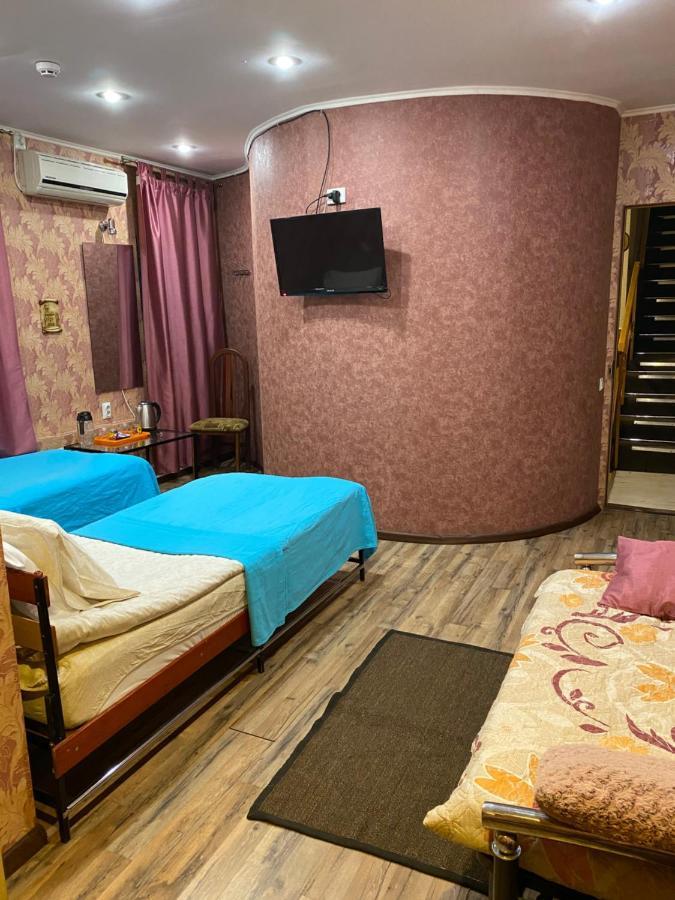 Yellow Unlimited Hotel 4 คาร์คิฟ ภายนอก รูปภาพ