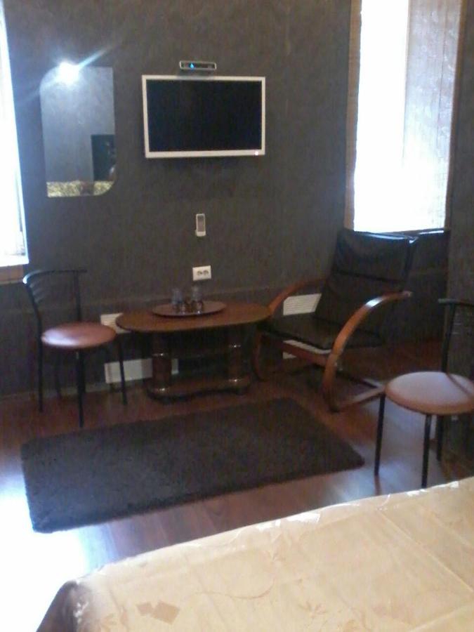 Yellow Unlimited Hotel 4 คาร์คิฟ ภายนอก รูปภาพ