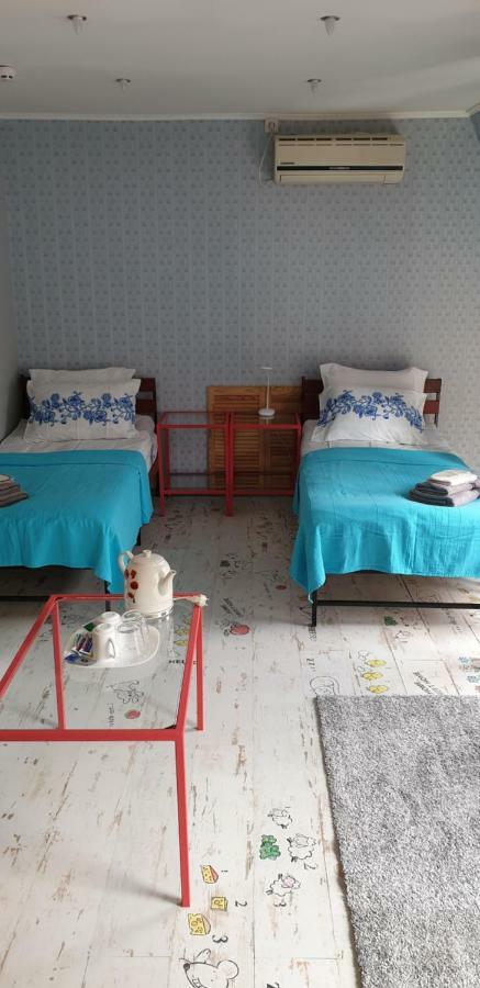 Yellow Unlimited Hotel 4 คาร์คิฟ ภายนอก รูปภาพ